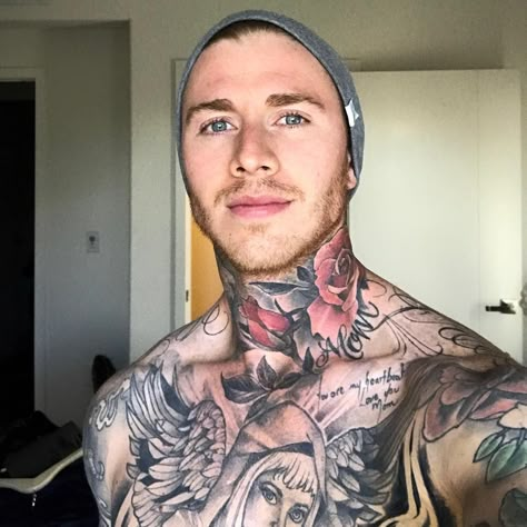 Brook Dede, Brook Dede Tattoos, Bray Wyatt Tattoo Ideas, Hot Guy Tattoo Ideas, Hot Mens Tattoo, Darkskin Tatted Boy, Sailor Tattoos, Sailor Jerry Tattoos, Inked Babes