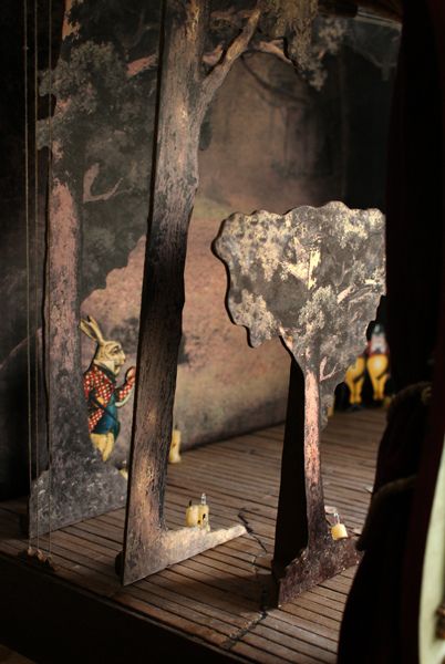 Miniature Stage, Old Theater, Cookie Dolls, Paper Theater, 39 Steps, Puppet Ideas, Set Painting, Paper Theatre, Shadow Theatre