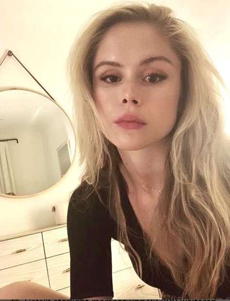 Erin Moriarty, Detective Aesthetic, Night Fever, Barbie Model, Denise Richards, Instagram Girls, Sunday Night, The Boys, Camera Roll