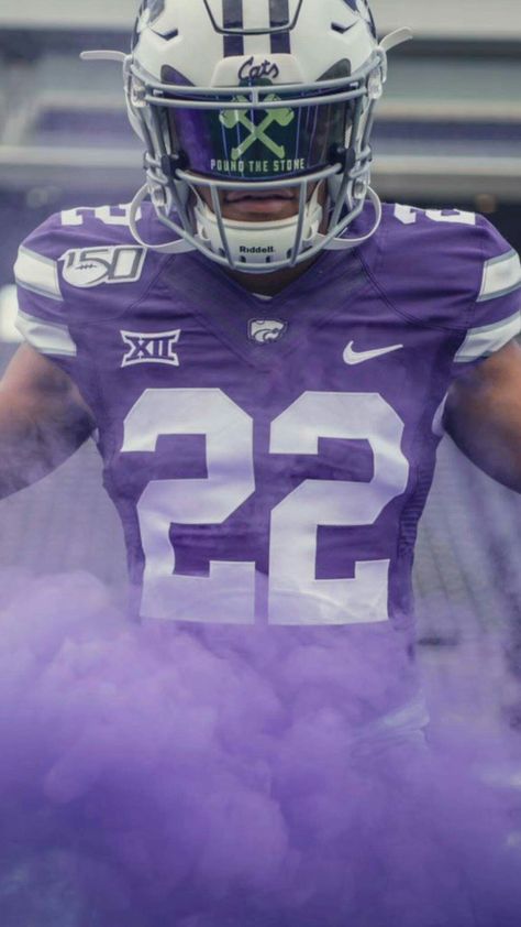 Kansas State Wildcats Wallpaper, Deuce Vaughn, Kansas State Football, Pro Football Teams, K State, Kansas State University, Kansas State Wildcats, Dream College, Football Teams