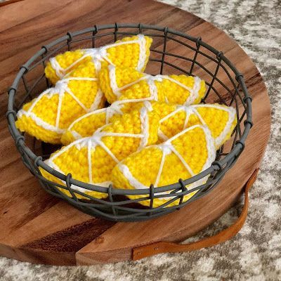 Crochet Lemon, Feather Diy, Easy Crochet Hat, Crochet Fruit, Dishcloth Crochet Pattern, Lemon Slices, Quick Crochet Patterns, Easy Crochet Stitches, Food Patterns