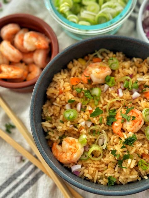 Restaurant-Quality Egg Fried Rice Wok Recipe With Shrimp Rice Wok, Recipe With Shrimp, Wok Recipes, Asian Dinners, Egg Fried Rice, Easy Rice, Best Chinese Food, Easy Chinese Recipes, Easy Chinese