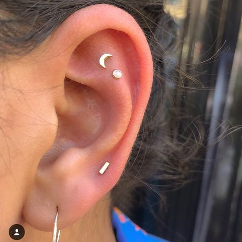 Ear Peircings, Flat Piercing, Pretty Ear Piercings, Double Piercing, Multiple Ear Piercings, Cute Ear Piercings, New Flat, Lobe Piercing, Looks Party