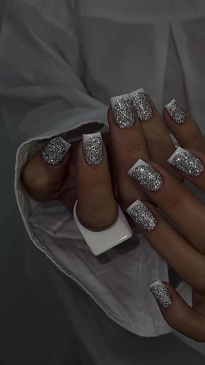 Black Pink And Silver Nails, Ambre Nails, French Manicure Acrylic Nails, Glitter French Nails, Chloe Nails, Elegant Touch Nails, Silver Nail Designs, Makeup Nails Designs, Swarovski Nails