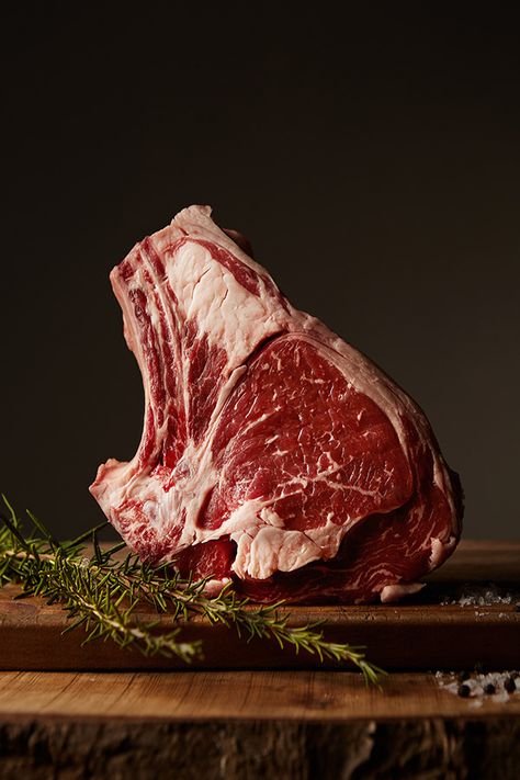 Raw Meat Photography Food Styling, Raw Meat Photography, Butchery Ideas, Meat Pictures, Steak Photography, Meat Food Styling, Meat Branding, Meat Photo, Meat Photography