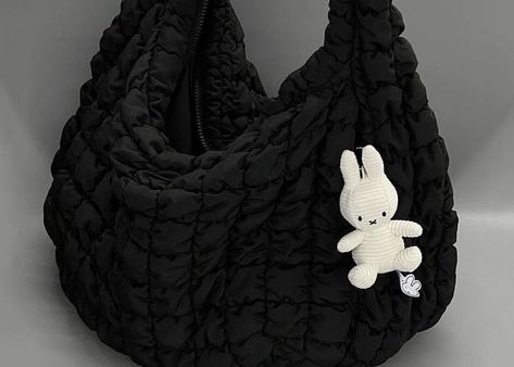 Miffy Bag, Cos Bag, Tas Lv, Cos Bags, Accessory Inspo, Crochet Fashion Patterns, Cute Bags, White Aesthetic, My Vibe