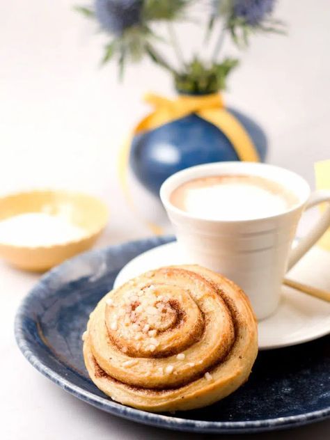 Swedish cinnamon rolls (kanelbullar) - Scandicuisine Ikea Cinnamon Rolls Recipes, Swedish Cinnamon Rolls, Swedish Treats, Cinnamon Bun Recipe, Cardamom Buns, Cassia Cinnamon, Pearl Sugar, Cinnamon Butter, Spice Grinder