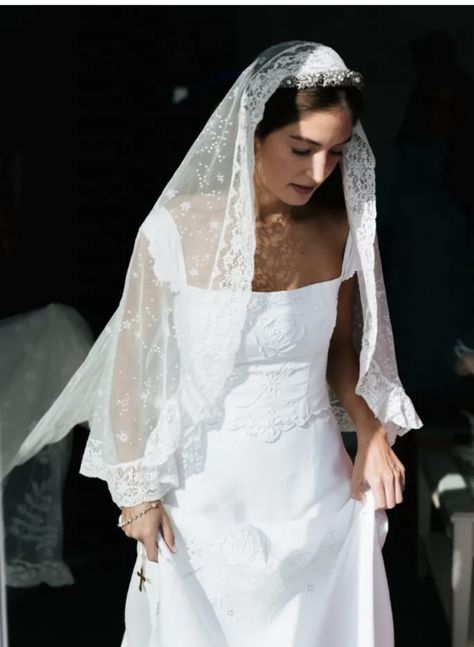 Spanish Wedding Dress, Spanish Wedding, Dream Wedding Ideas Dresses, Wedding Mood, Dreamy Wedding, Casual Wedding, Pretty Wedding, Wedding Dress Inspiration, Dream Wedding Dresses