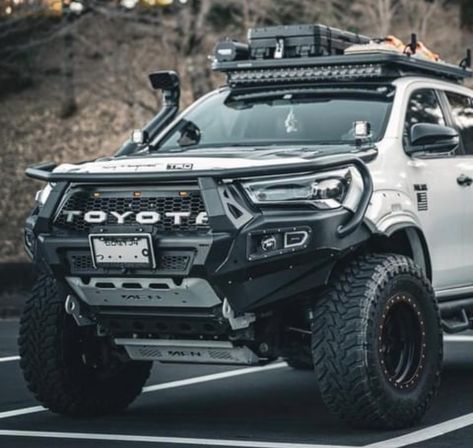 Offroad Trucks 4x4, Toyota Trucks 4x4, Mobil Off Road, Best Pickup Truck, Wallpaper Car, Tactical Truck, Overland Gear, Tacoma Truck, Overland Truck