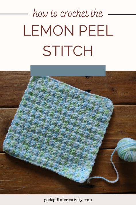 If you want an easy, beginner friendly stitch, the lemon peel stitch is just what you need! The lemon peel stitch is made by crocheting alternating single crochet and double crochet stitches, and the resulting texture is squishy and dense and can be used for so many different project ideas. Beginners and advanced crocheters alike will love using this stitch again and again for its beautiful simplicity! Check out the step-by-step guide and video to learn how to crochet this stitch yourself! Lemon Peel Stitch Crochet, Stitch Doll, Chic Crochet, Crochet Stitches For Blankets, Beginner Crochet Tutorial, Washcloth Pattern, Treble Crochet Stitch, Crochet Design Pattern, Crochet Dishcloths