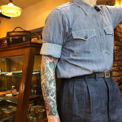 A GOOD TIME PRODUCTION on Instagram: “PANTS: RAGTIME 2TACK DENIM TROUSERS SHIRTS:RAGTIME PULLOVER HICKORY STRIPE SHIRTS  BELT: RAGTIME LEATHER BELT NARROW 25mm CAP: RAGTIME…” Stripe Shirts, Japanese Mens Fashion, Denim Inspiration, Awesome Tattoos, Fashion Suits For Men, Fashion Suits, Man Style, Heritage Fashion, Raw Denim