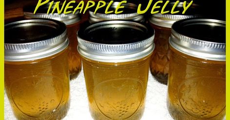 Making Pineapple Jelly is so easy using the cores and scraps from your fresh pineapples.  Just follow these simple steps and you're on your... Canning Pineapple, Pineapple Core, Pineapple Jelly, Canning Jam Recipes, Pineapple Syrup, Canning Peaches, Pineapple Jam, Canning Fruit, Home Canning Recipes