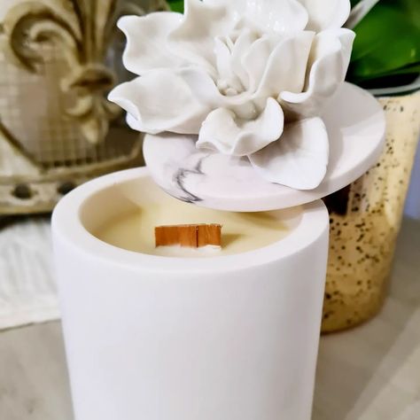 Spring Collection by Diamond Light, Luxury Scented Natural Candles Luxury Diamond White Flower Earrings Gift, Luxury Diamond White Jewelry In Flower Shape, Lux Candles, Diamond Candles, Diamond Lighting, Scented Candles Luxury, Natural Candles, Luxury Candles, Spring Collection