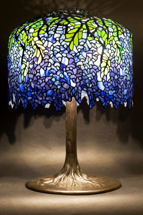 Stained Glass Lamp Shades, Lampe Art Deco, Designer Lamp, Tiffany Style Lamp, Tiffany Lamp, Lampe Decoration, Tiffany Glass, Stained Glass Lamps, Tiffany Lamps