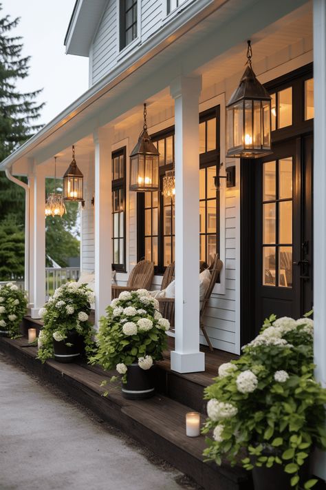 45 Front Porch Ideas That Will Bring You Together Porch Remodel, Porch Addition, Front Porch Design, Porch Makeover, Farmhouse Front Porches, Small Front Porches, Front Porch Christmas Decor Ideas, Porch Christmas Decor Ideas, Farmhouse Front