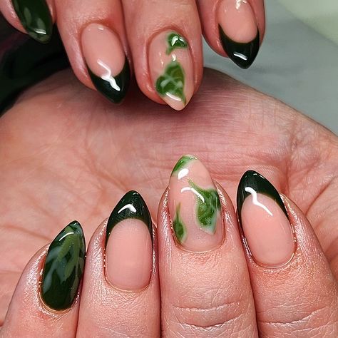 Green Queen 🌿 #nanicuresunwrapped #summernails #insponails #naturalnails #earthynails #tampanailtech #tampanails ##gelxnailtech #clearwaternails #stpetenails #almondnails Plant Nails, Green Queen, House Plant, Almond Nails, Nail Tech, Natural Nails, Clear Water, Summer Nails, House Plants