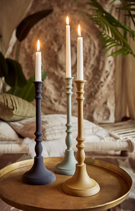 Wooden Candlesticks Decor, Clay Candle Holders Diy, Candle Stands Decor, Turned Candle Holders, Turned Candlesticks, Wooden Pillar Candle Holders, Wood Pillar Candle Holders, Wooden Candle Stand, Diy Furniture Videos