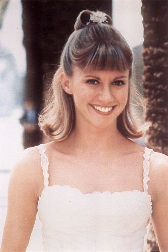 Olivia Newton John as Sandy in "Grease" Sandy Olsen, Sandy In Grease, Olivia Newton John Grease, Sandy Grease, Grease Movie, Grease Is The Word, Grease Hairstyles, Sandra Dee, Olivia Newton