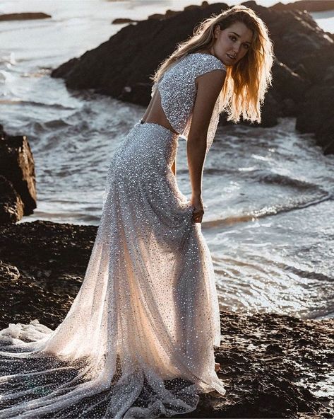 Wedding Inspiration | Supplier Directory | Blog on Instagram: “"Don't let anyone ever dull your sparkle" //⁠⠀ ⁠⠀ ⁠⠀ ⁠Let your inner sparkle shine through on your wedding day in exquisite shimmering…” Anna Campbell Dress, Anna Campbell Bridal, Side Split Dress, Minimalist Bride, Anna Campbell, Bridal Separates, Illusion Neckline, Statement Dress, Bride Look