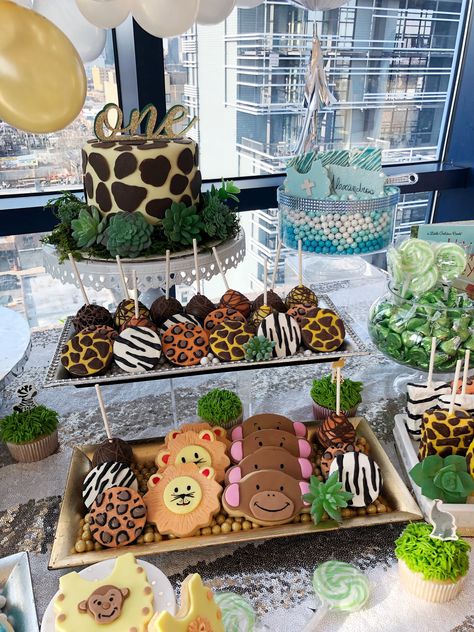 One Wild Year 1st Birthday Food, Wild One Party Treats, Wild One Birthday Desserts, Wild One Sweets Ideas, Wild One Appetizers, Wild One Birthday Treats, Wild One Birthday Snacks, Wild One Party Snacks, Safari Birthday Party Food Dessert Tables