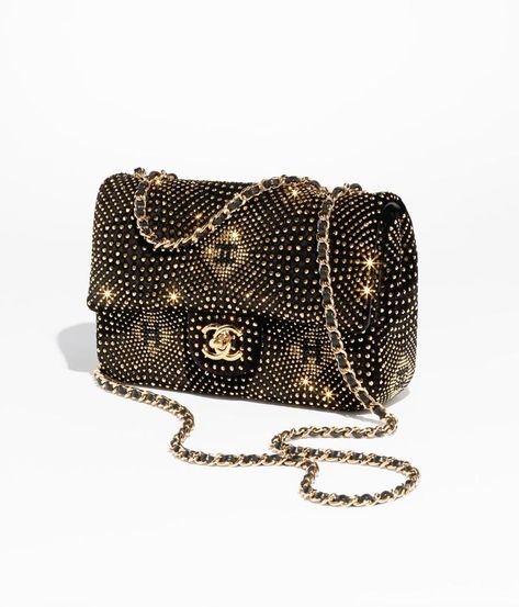 ♔ Chanel Chanel 2024, Chanel Party, Chanel Clutch, Chanel Brand, Chanel Casual, Fashion Chanel, Chanel Collection, Chanel Official, Chanel Official Website