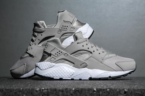 Nike Huarache in Silver -- @SHIEKH Nike Air Huarache Ultra, Shoes Inspiration, Kids Footwear, Huarache Run, Shoe Inspiration, Nike Air Huarache, Air Huarache, Boys Nike, Nike Huarache