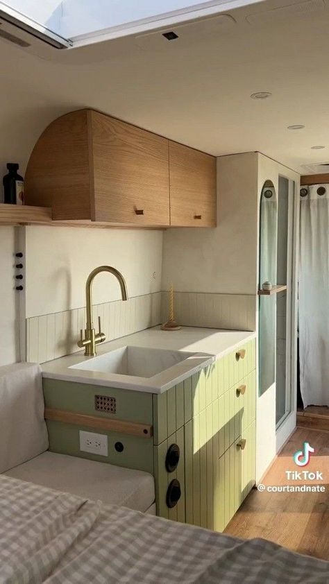 Surf Van Interior, Cute Van Life, Boler Trailer Interiors, Converted Caravan, Camper Van Makeover, Camper Van Remodel, Van Cabinets, Van Makeover, Camper Van Interior