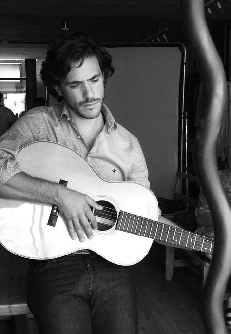 #JackSavoretti Jack Savoretti, Takeshi Kaneshiro, John Abraham, G Photos, Eddie Redmayne, Beautiful Man, Face Men, Famous Faces, Keanu Reeves