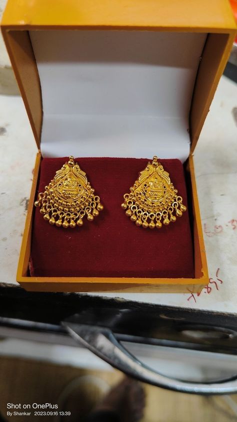 3 Grams Gold Earrings, 3 Grams Gold Earrings Indian, Long Chain Earrings Gold, Small Earrings Gold, Gold Earrings Indian, Gold Bangles For Women, Gold Earrings Models, Fancy Jewelry Necklace, Gold Mangalsutra Designs