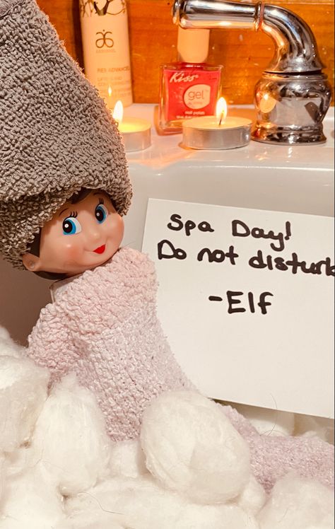 Spa Christmas Tree, Esthetician Christmas Decor, Med Spa Christmas Decor, 12 Days Of Christmas Esthetician, Elf On The Shelf Ideas Spa, Spa Elf On The Shelf, Elf On The Shelf Spa Day, Elf Spa Day, Spa Christmas Decor