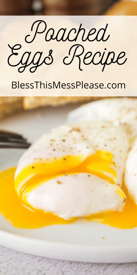 Poached Eggs are a timeless delight, offering a soft, delicate texture and a runny yolk that complements a variety of dishes. Poached Eggs How To, Eggs Napoleon, Poached Eggs Breakfast, Easy Poached Eggs, Soft Poached Eggs, Egg Whites Wrap, Poached Egg Recipe, How To Make A Poached Egg, Perfect Poached Eggs