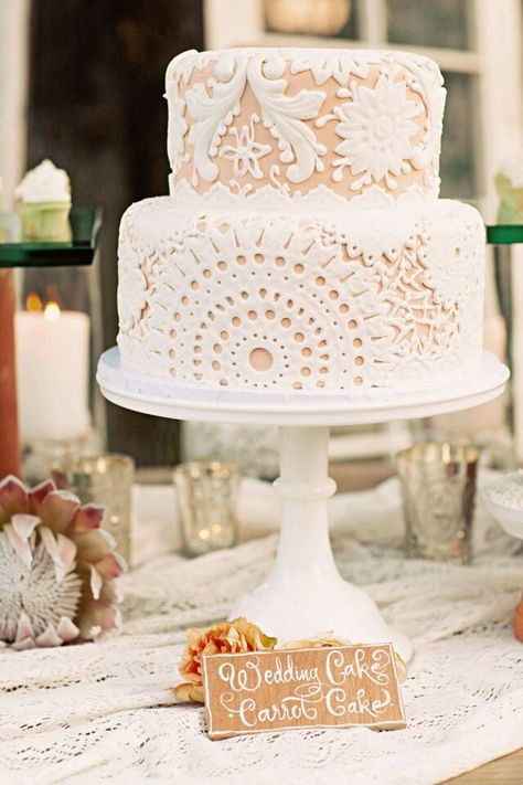 Cute cake idea for bridal shower or wedding cake! Mexican Wedding Cake Ideas, Papel Picado Wedding Cake, Elegant Mexican Wedding Cake, Spanish Chic Wedding, Rustic Mexican Wedding Decor, Hacienda Wedding Cake, Latino Wedding Traditions, Papel Picado Cake, Mexican Theme Wedding Cake