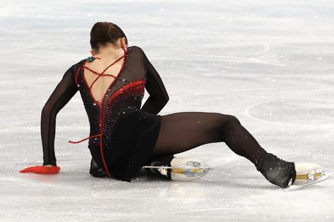 Olympic Women, Evgeni Plushenko, Temper Tantrum, Sports Skills, Nathan Chen, Beijing Olympics, Anna Shcherbakova, Olympic Medals, Alexandra Trusova