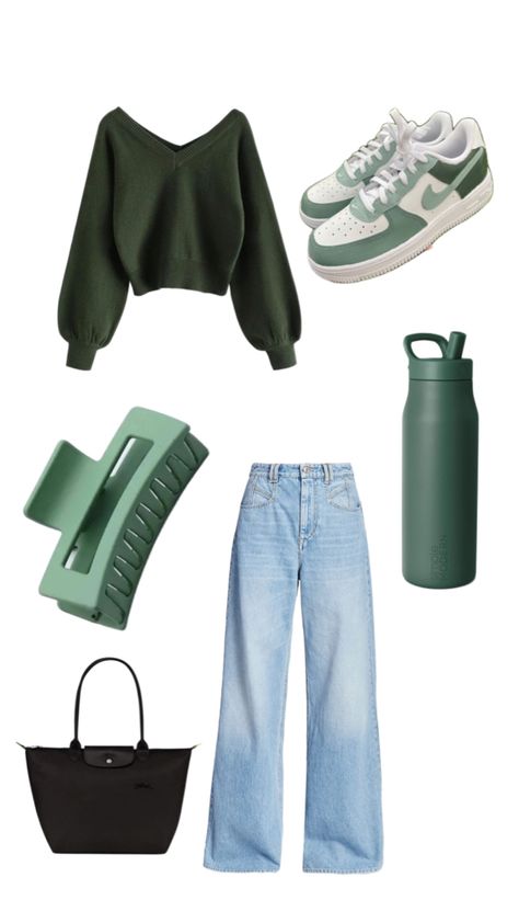 Green Women Outfits, Sage Green Sweater Outfit, Sage Green Outfits, Demetria Dias, Green Outfit Aesthetic, Green Sweater Outfit, Skz Concert, Dark Green Aesthetic, Outfit Inspo Casual