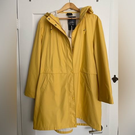 Vero Moda Yellow Raincoat Yellow Raincoat Aesthetic, All The Wrong Questions, Coraline Halloween Costume, Coraline Halloween, Craig Of The Creek, Ghost Girl, Yellow Coat, Yellow Boots, Raincoat Jacket