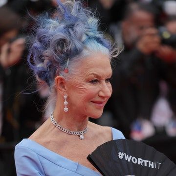 Helen Mirren Hair, Beauty Rules, Slicked Back Ponytail, Red Carpet Beauty, Gisele Bündchen, Beauty Advice, Helen Mirren, Monica Bellucci, Naomi Campbell