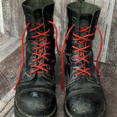 Vintage Grinders Boots. Mens size 9. Made in... - Depop Punk Boots Mens, Grinders Boots, Boots With Red Laces, Skinhead Boots, Skinhead Fashion, Walking Outfits, Punk Boots, Taylor Swift Outfits, Rock Outfits