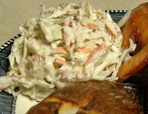 Kitten cal coleslaw Bbq Parties, Potato Appetizers, Coleslaw Mix, Coleslaw Recipe, Summer Bbq, Coleslaw, Delicious Salads, Soup And Salad, Heavy Cream