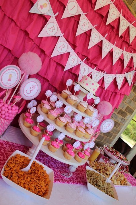 IMG_6626 Cupcake Table Display Birthday, Cake Stands Diy, Diy Cake Stands, Cupcake Displays, Diy Cupcake Stand, Pink Princess Party, Diy Cake Stand, Cupcake Tiers Stand, Diy Cupcake