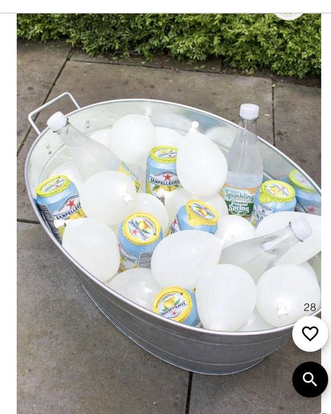 Frozen Water Balloons, Popsicle Cocktail, Outdoor Cooler, Driven By Decor, Galvanized Tub, Deco Champetre, Frozen Water, Colorful Balloons, Party Hacks