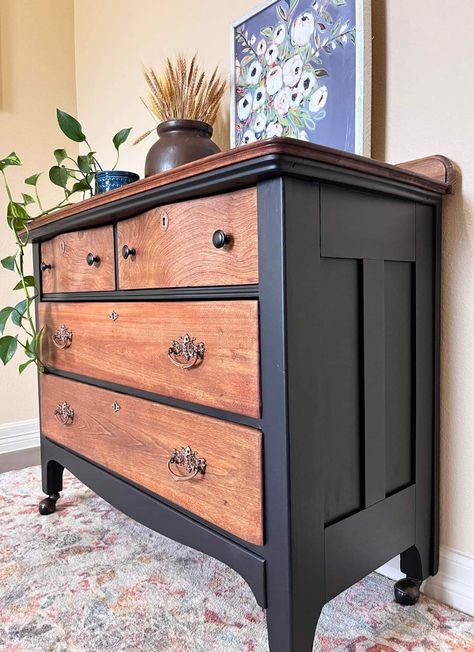 Black And Oak Furniture, Black And Stained Dresser, Black Painted Furniture Ideas, Painted Dresser With Wood Top, Painted Black Furniture, Black Vintage Dresser, Black And Wood Dresser, Dresser Makeover Black, Black Painted Dresser