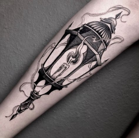 Cool Meaningful Tattoos, Lantern Tattoos, Lantern Tattoo Design, Cathedral Tattoo, Body Images, Gothic Tattoos, Lamp Tattoo, Lantern Tattoo, Castle Tattoo