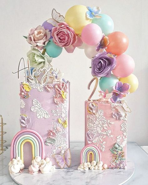 Dreamy Birthday, Cake Toppers Wedding, Rainbow Layer Cakes, Twin Birthday Cakes, Twins Cake, Fairy Garden Birthday Party, 1st Birthday Girl Decorations, Rainbow Birthday Cake, 4th Birthday Cakes