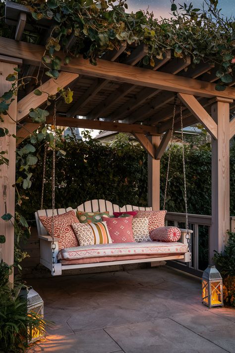 35 Outdoor Patio Ideas for a Relaxing Backyard Retreat Cozy Back Patio, Cosy Backyard, Cozy Backyard Seating, Backyard Swing Ideas, Hammock Ideas Backyard, Cozy Backyard Ideas, Cozy Patio Ideas, Cottage Patio, Relaxing Backyard