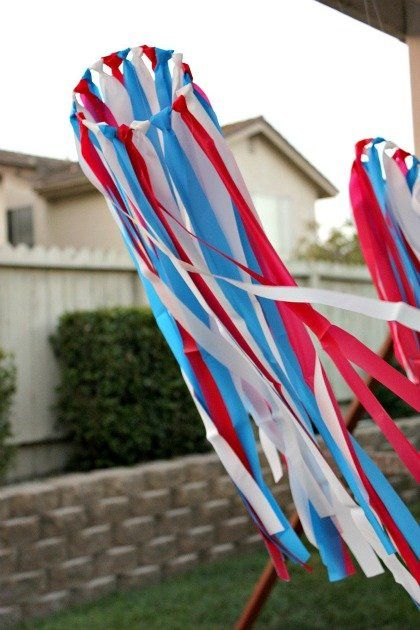 Colorful Streamers | Patriotic Crafts For Kids | POPSUGAR Moms Photo 8 Patriotic Crafts, 4th Of July Decorations, Groundhog Day, Patriotic Holidays, July Crafts, 4th Of July Party, July Party, Summer Crafts, Veterans Day