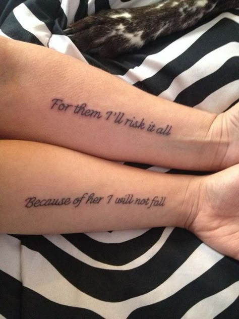 Simple Mother Daughter Tattoos, Mum And Dad Tattoos, Mother Tattoo, Tattoos About Mom, Tattoos About Growth, Son Tattoos, Mom And Daughter Tattoos, Small Wave Tattoo, Mother Son Tattoos