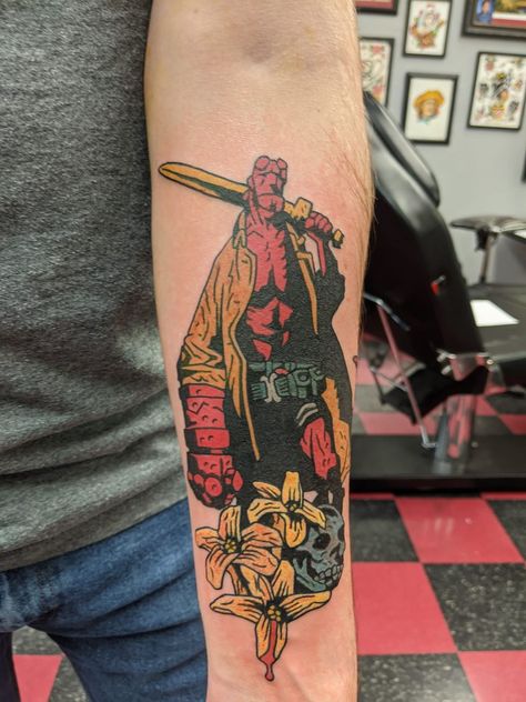 Comic Panel Tattoo, Comic Book Style Tattoo, Comic Style Tattoo, Hellboy Tattoo Ideas, Mike Mignola Tattoo, Hellboy Panels, Mike Mignola Hellboy, Hellboy Mike Mignola, Hellboy Cover Art