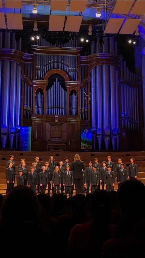 Choir boys choiring Choral Music Aesthetic, Choir Concert Aesthetic, Choir Conductor Aesthetic, Choir Director Aesthetic, All State Choir, Choir Girl Aesthetic, Choir Teacher Aesthetic, Church Choir Aesthetic, School Choir Aesthetic