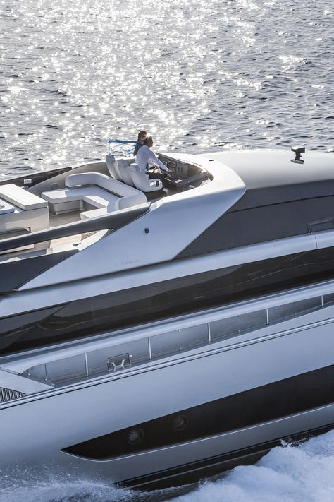 Riva Yachts, Wallpaper Travel, Super Yacht, Motor Boat, Mercedes Maybach, Cool Boats, Yacht Life, Bigger Boat, Cars Luxury