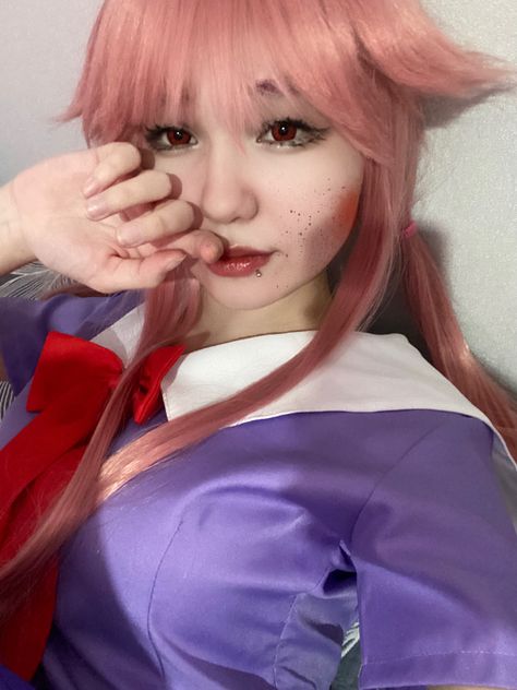 Yuno Gasai Makeup, Yuno Cosplay, Yuno Gasai Cosplay, Girls Reference, Gasai Yuno, Yuno Gasai, Halloween Photo, Different Aesthetics, Halloween Photoshoot